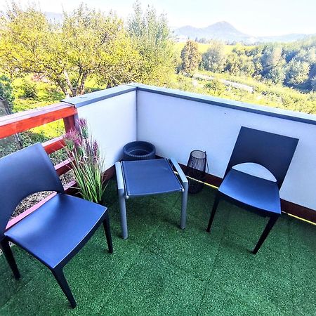 Comfort Apartment For 6 & Loggia & Free Parking Ζιλίνα Εξωτερικό φωτογραφία